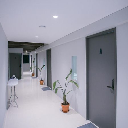 Bluewaters Collab Quarters Hostel Singapore Exterior foto